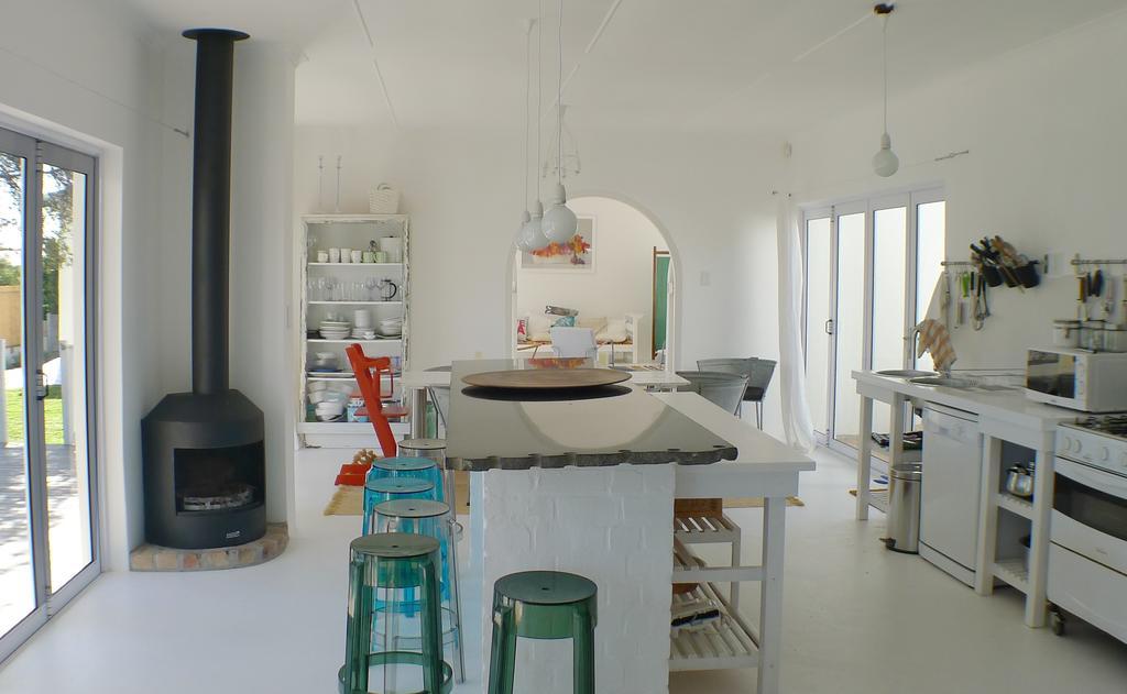 Pashasha Beach House And Hot Tub Hermanus Zewnętrze zdjęcie